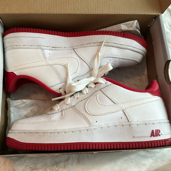 Nike Other - ‘White University Red’❤️🤍